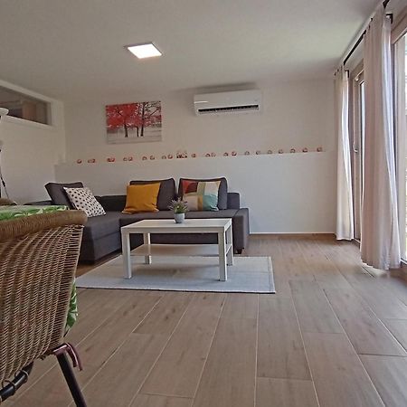 Vacanze Nella Casetta プーラ エクステリア 写真